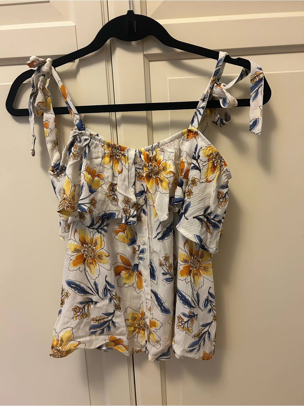 White Floral Tie-Shoulder Ruffle Camisole